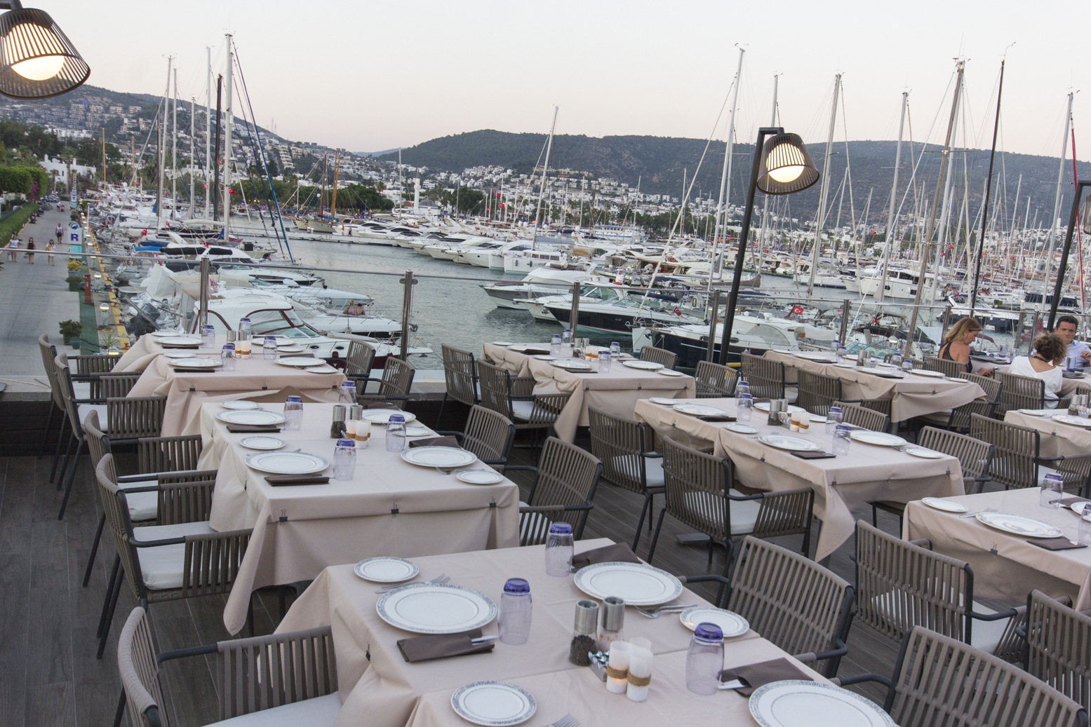 marina yacht club bodrum restaurant